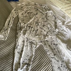 Kyte Baby Womens Charcoal Marble lounge set